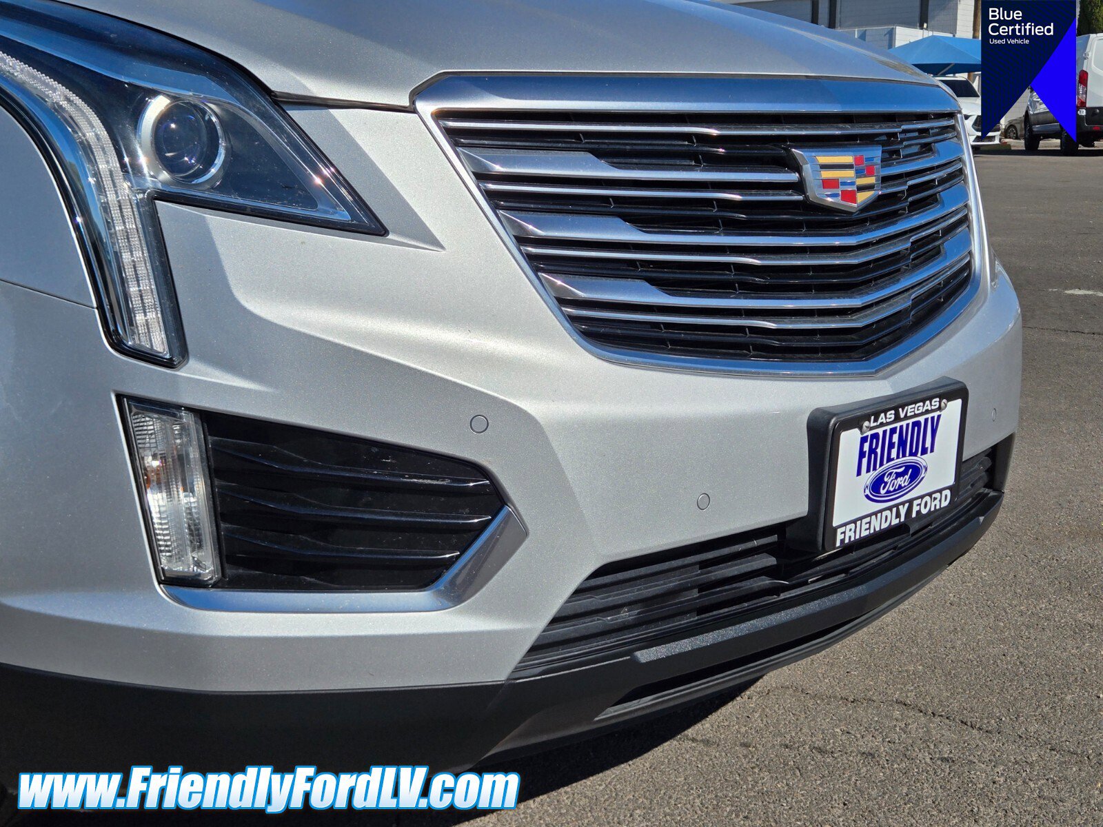 Used 2019 Cadillac XT5 Luxury w/ Advanced Security Package FWD image 2