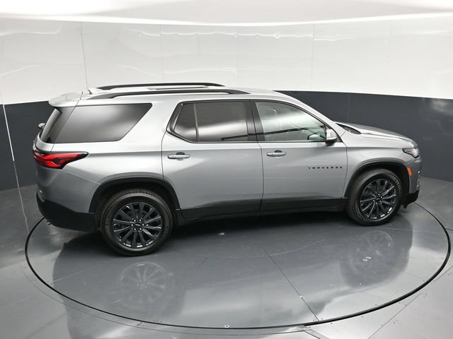 Used 2023 Chevrolet Traverse RS w/ LPO, Floor Liner Package AWD/4WD image 55