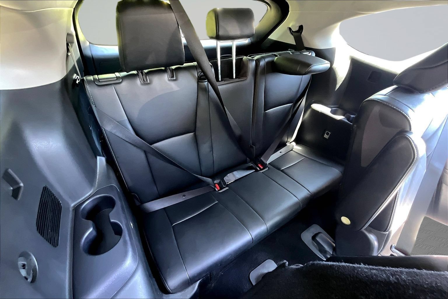 Used 2022 Toyota Highlander Platinum AWD/4WD image 27