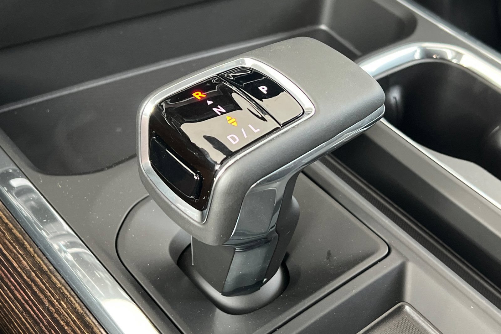 New 2026 GMC Sierra 1500 Elevation w/ Elevation Premium Package AWD/4WD image 19