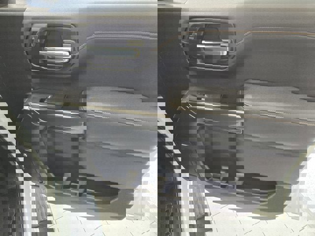 Used 2022 GMC Sierra 1500 AT4 image 3