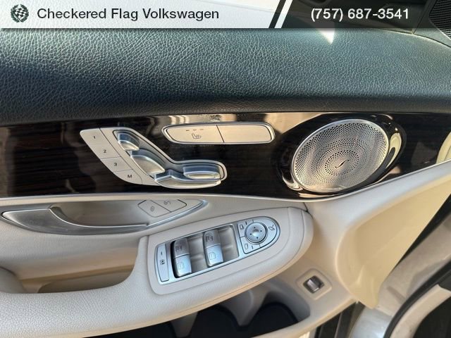 Used 2021 Mercedes-Benz GLC 300 4MATIC image 13