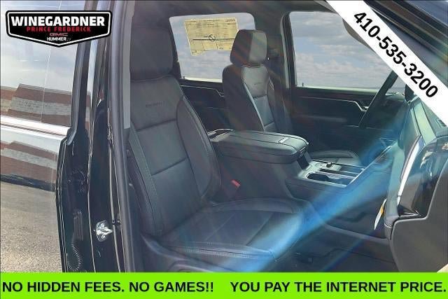 New 2026 GMC Sierra 2500 Denali w/ Technology Package AWD/4WD image 8