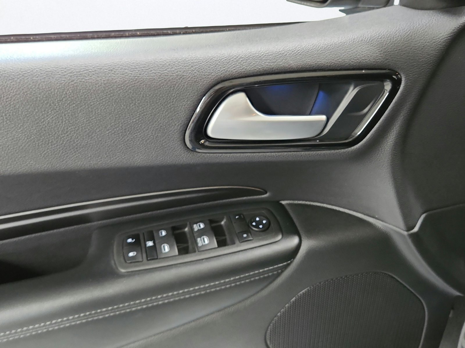Used 2022 Dodge Durango SXT AWD/4WD image 11