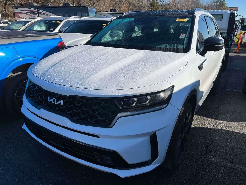 Used 2023 Kia Sorento SX image 4