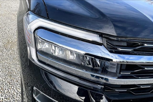 Used 2024 Ford Expedition Max Limited image 29