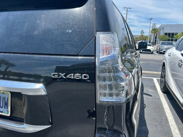 Used 2022 Lexus GX 460 Luxury w/ Off Road Package AWD/4WD image 5