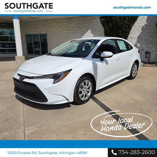 Used 2026 Toyota Corolla LE FWD image 1