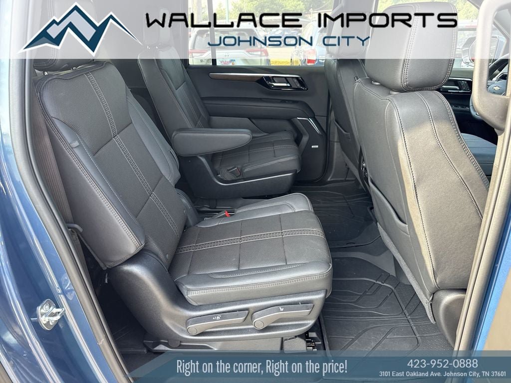 Used 2025 Chevrolet Suburban High Country w/ Sun And Tow Package AWD/4WD image 44