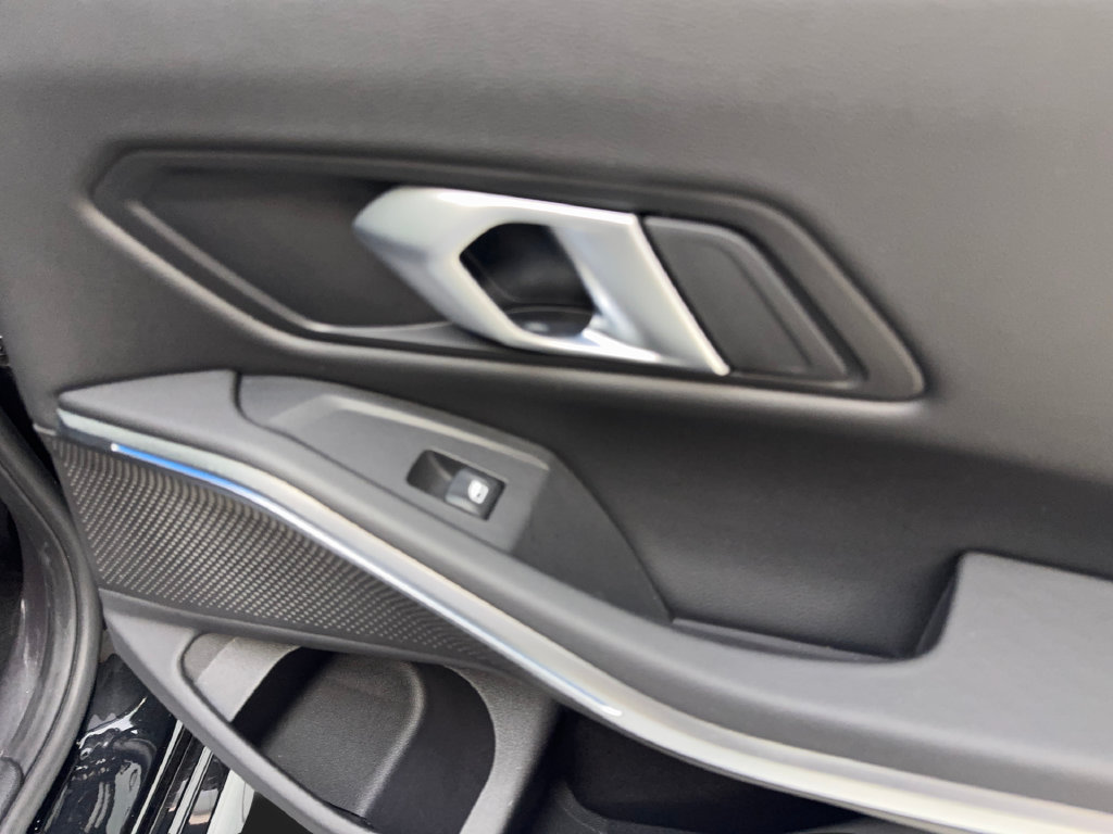 Used 2025 BMW 330i Sedan RWD image 45