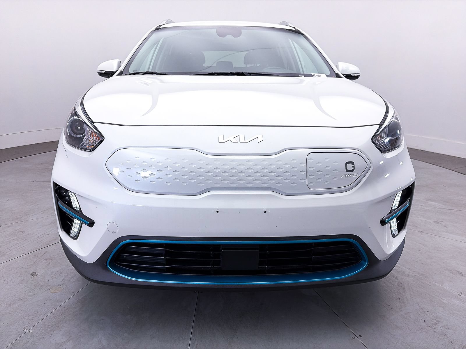 Certified 2022 Kia Niro EX FWD image 10