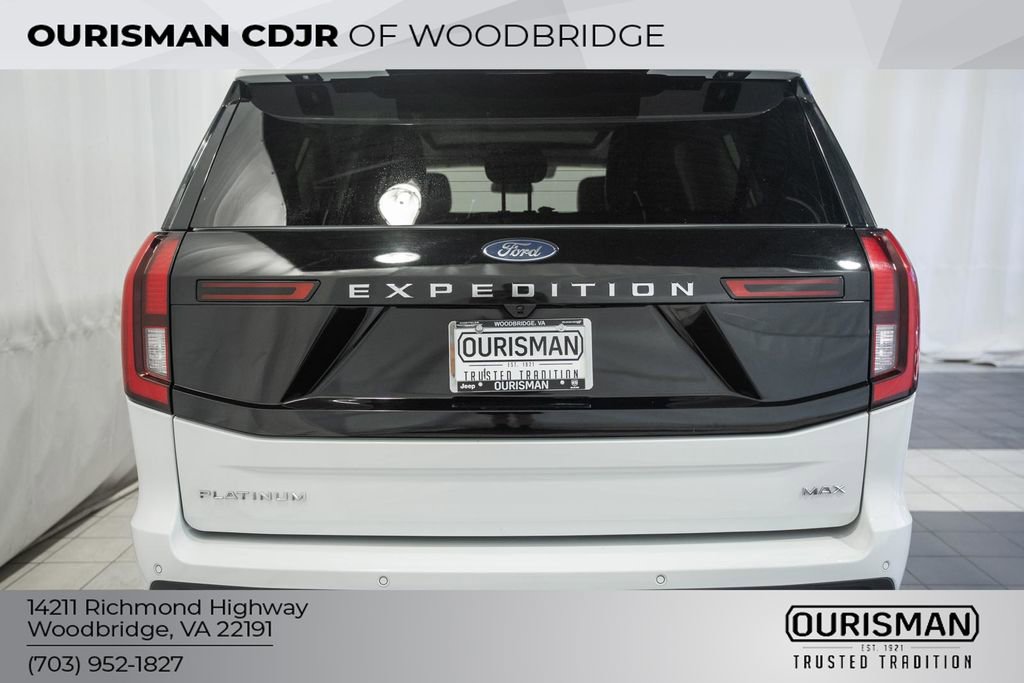 Used 2025 Ford Expedition Max Platinum AWD/4WD image 6