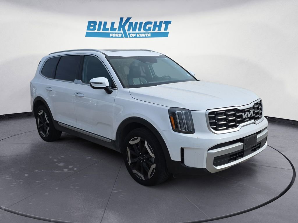 Used 2025 Kia Telluride S FWD image 7