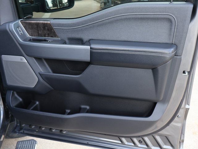 Used 2024 Ford F350 Lariat w/ Lariat Ultimate Package image 18