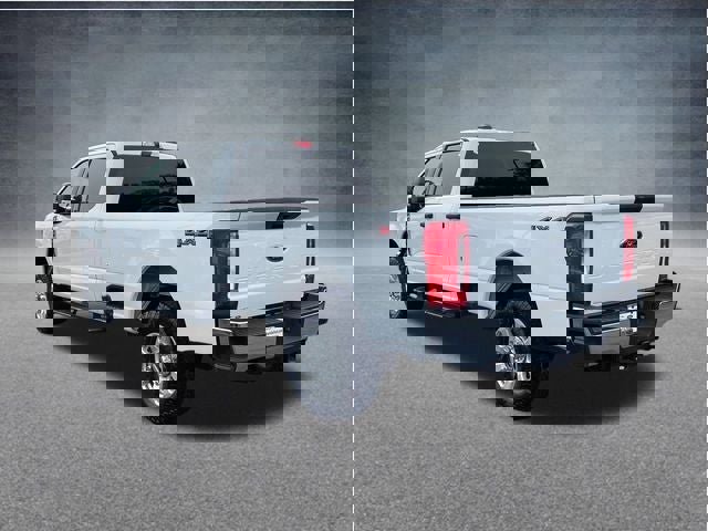 Used 2024 Ford F250 XLT image 6