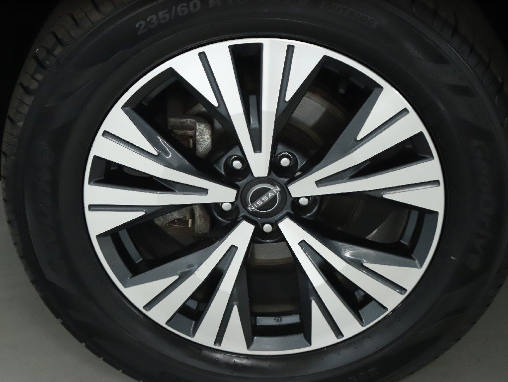 Certified 2023 Nissan Rogue SV AWD/4WD image 39
