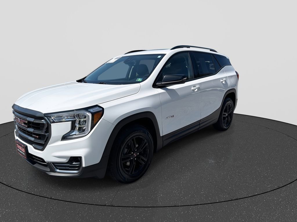 Used 2023 GMC Terrain AT4 image 10