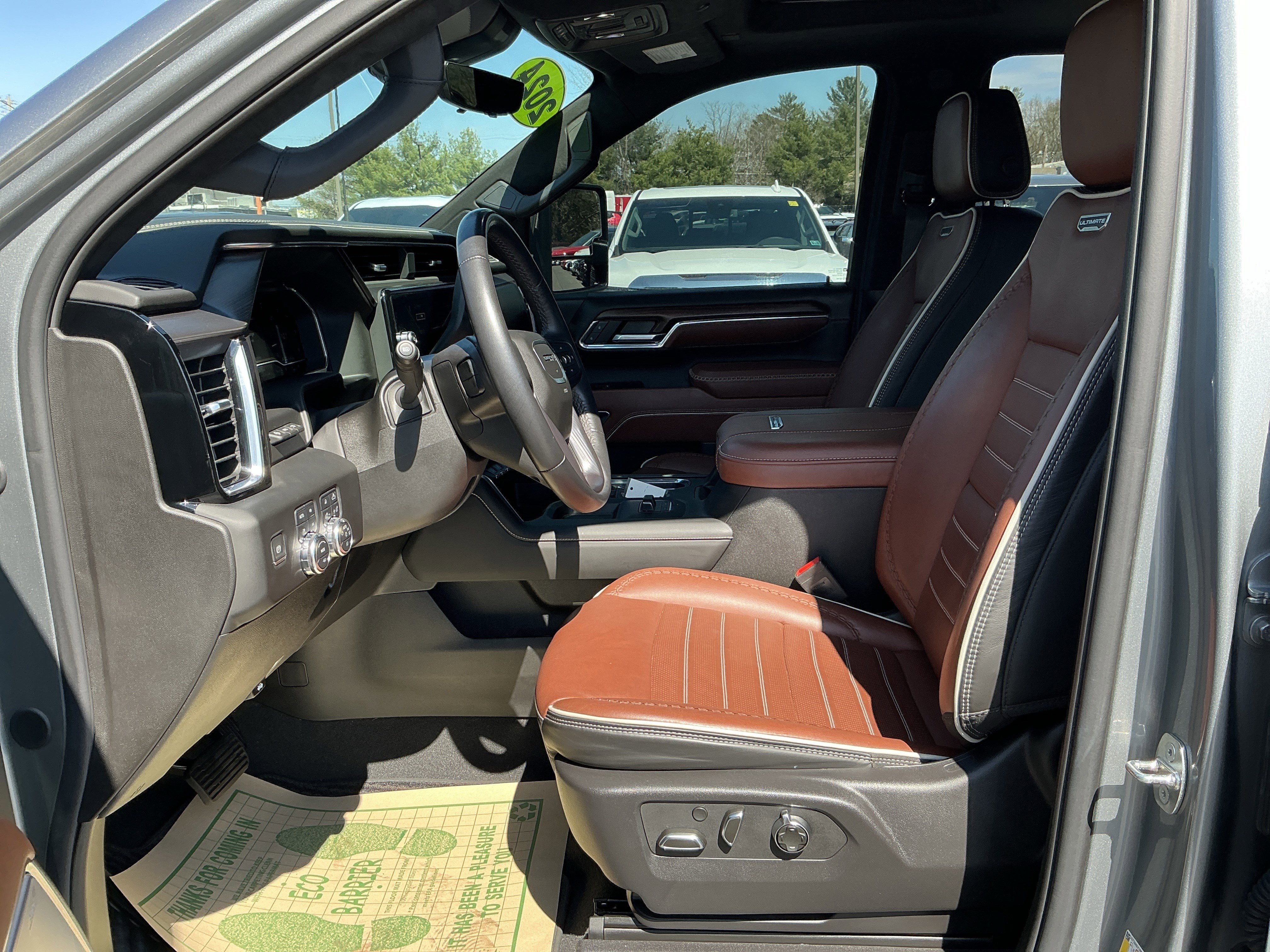 Used 2024 GMC Sierra 2500 Denali Ultimate AWD/4WD image 15