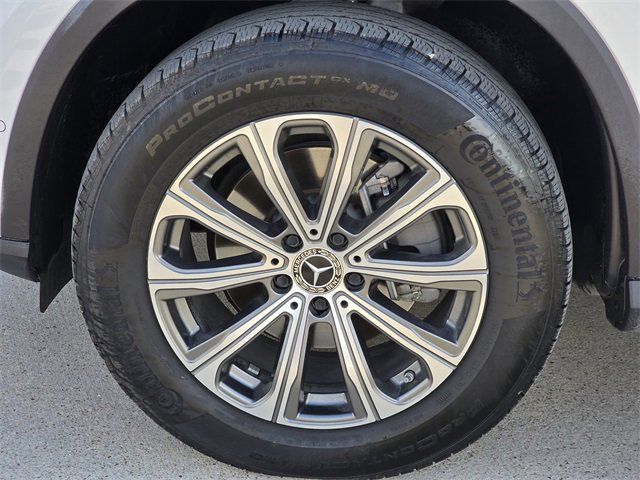 Used 2025 Mercedes-Benz GLC 300 GLC 300 image 10