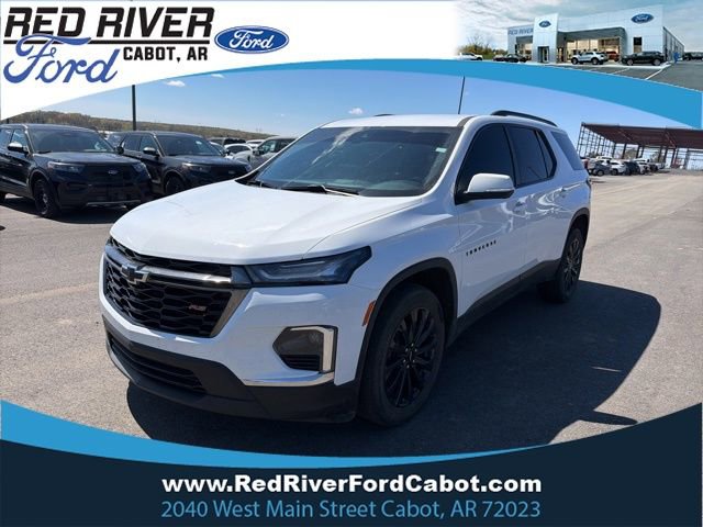 Used 2023 Chevrolet Traverse RS image 1