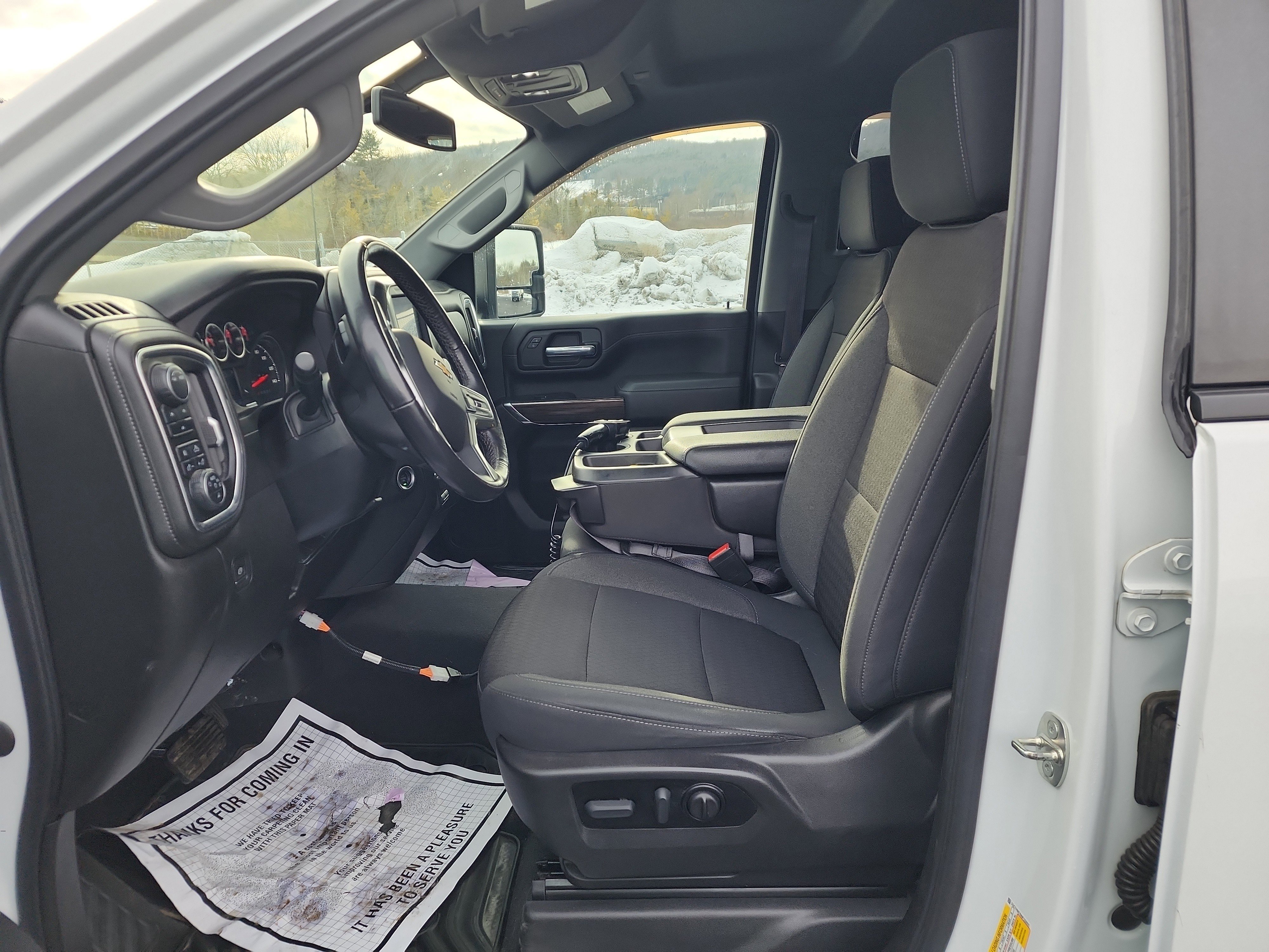 Certified 2022 Chevrolet Silverado 2500 LT w/ Convenience Package image 11