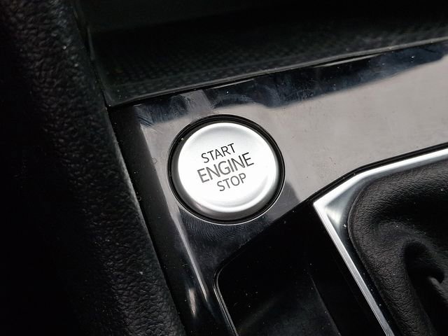 Used 2023 Volkswagen Taos SE image 24