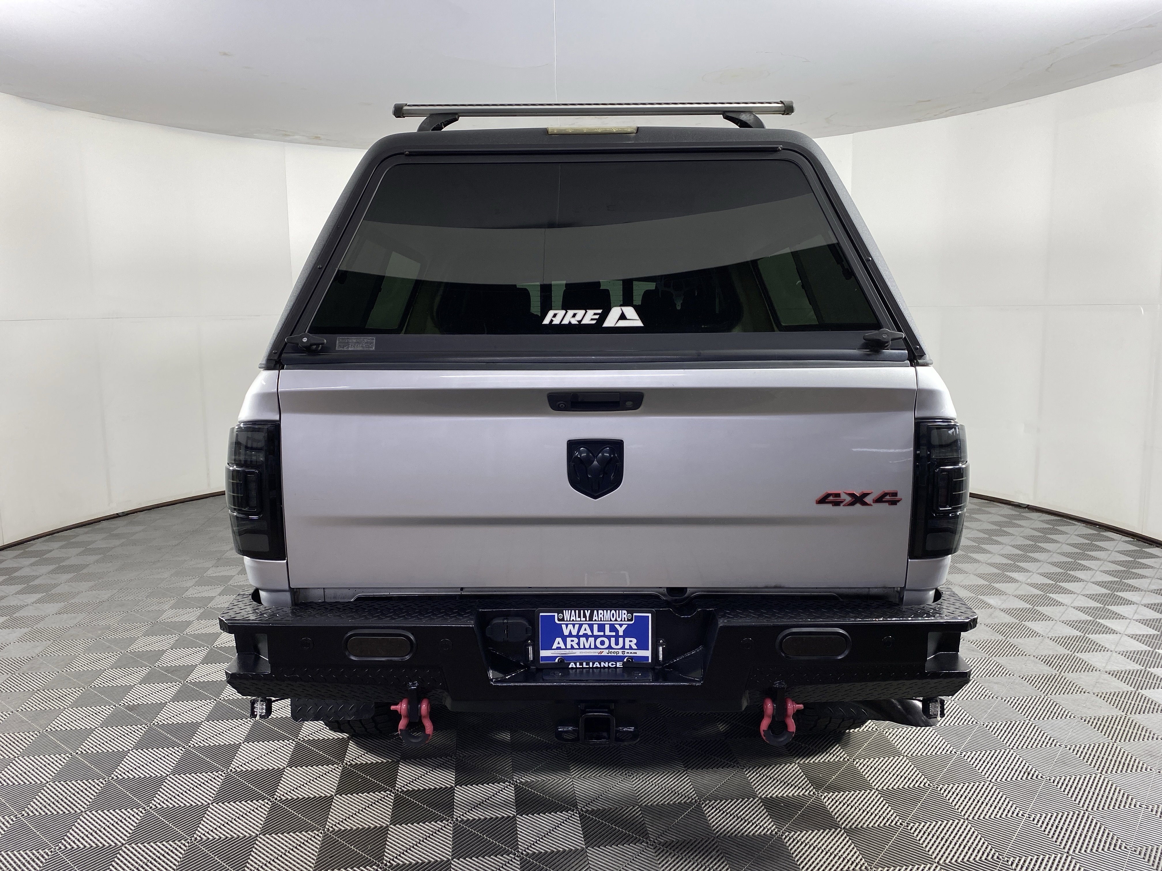 Used 2016 RAM 3500 Laramie w/ Sport Appearance Group image 9