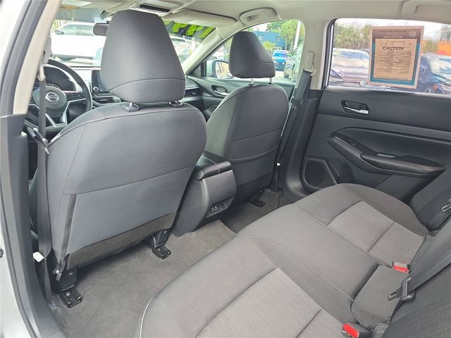 Used 2022 Nissan Altima 2.5 SV AWD/4WD image 12