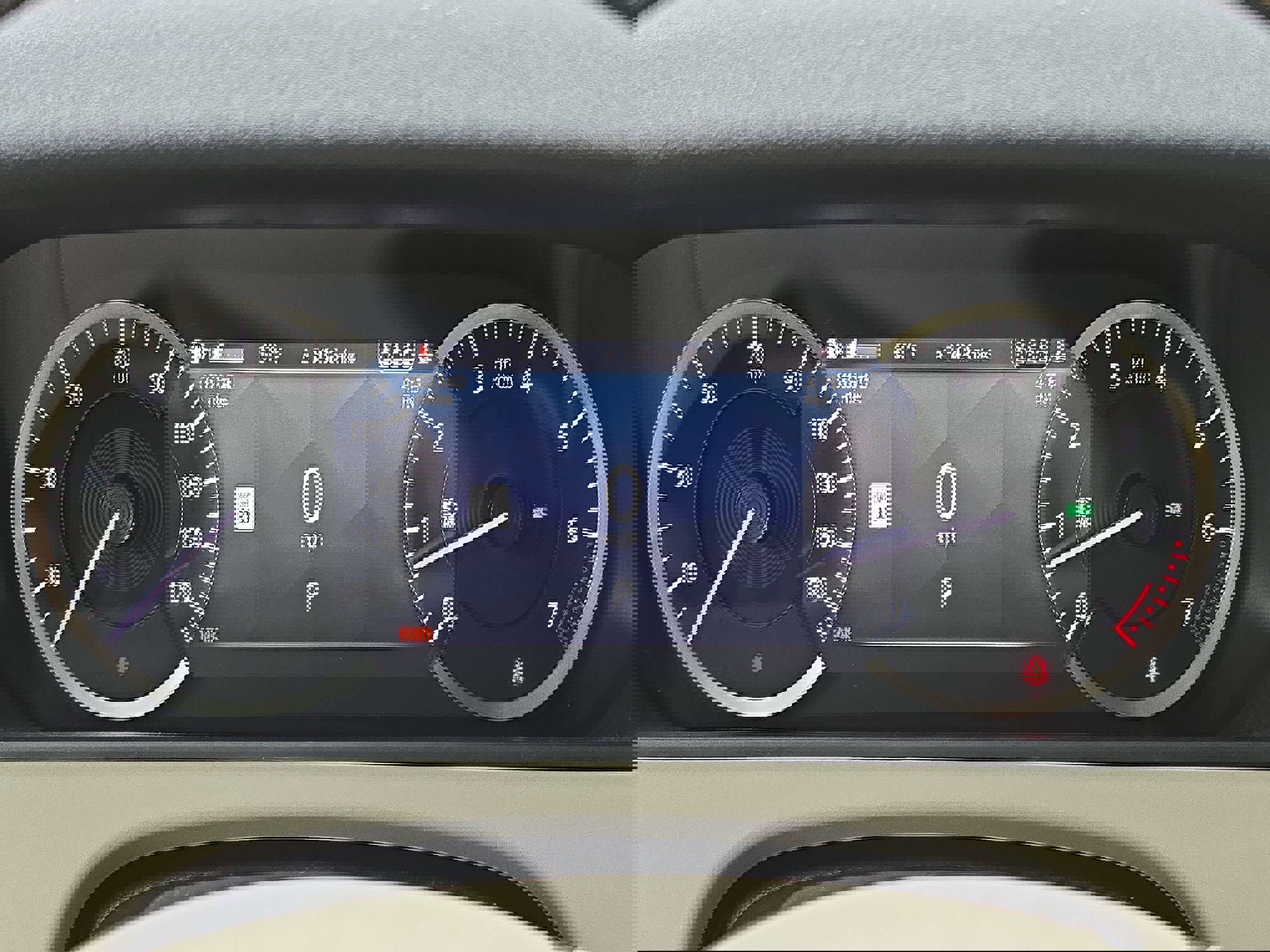 Used 2023 Land Rover Range Rover Velar R-Dynamic S image 19