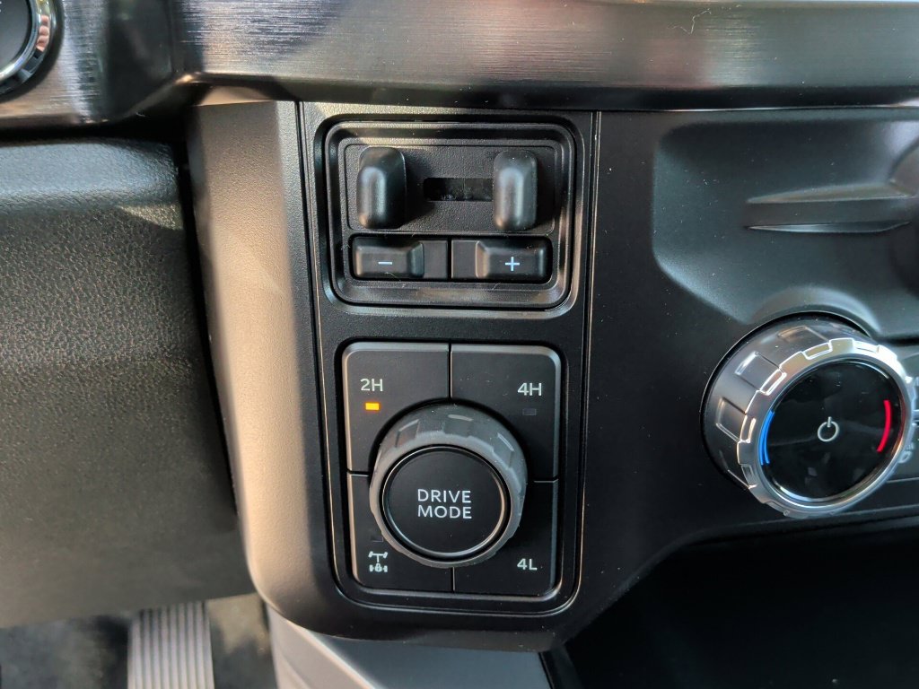 New 2027 Ford F250 Lariat w/ Lariat Premium Package AWD/4WD image 30