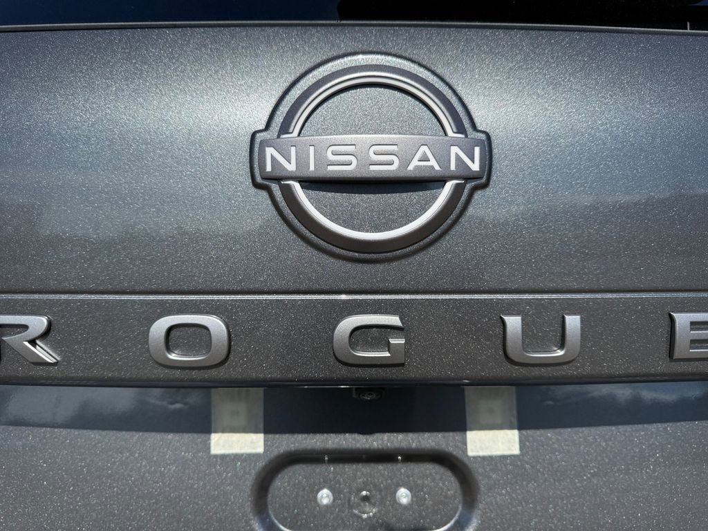 New 2026 Nissan Rogue SV image 17