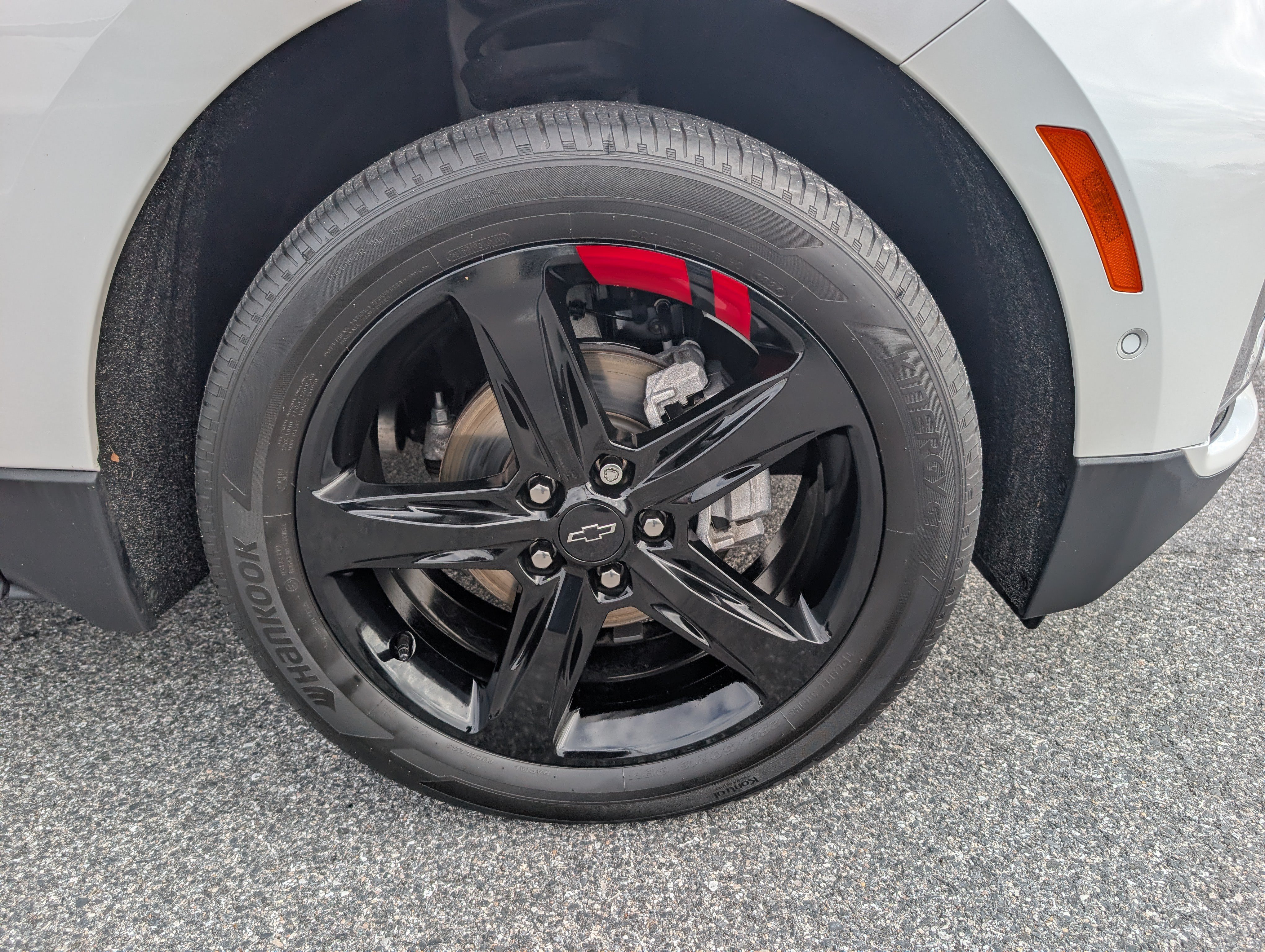 Used 2024 Chevrolet Equinox Premier AWD/4WD image 9