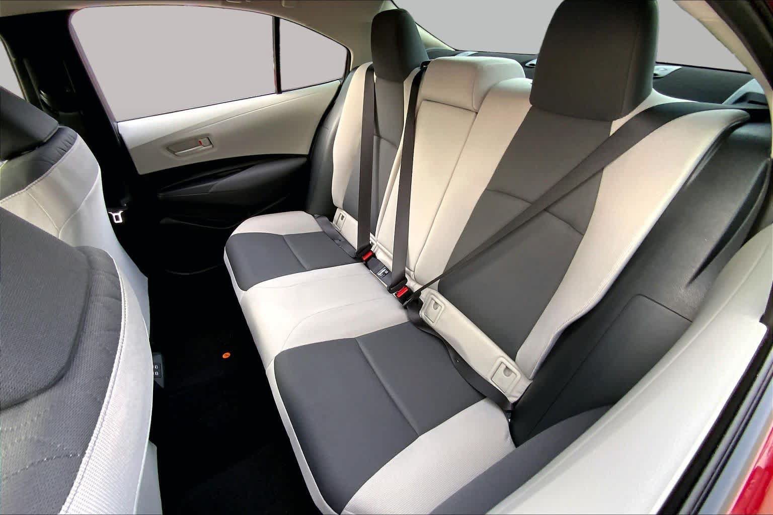 Used 2026 Toyota Corolla LE FWD image 20