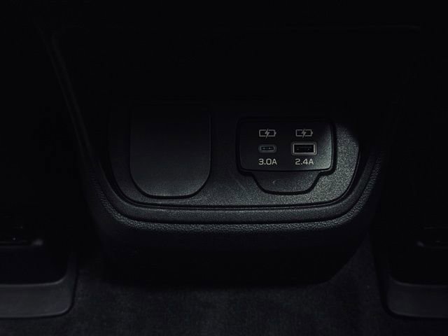 Used 2025 Subaru Ascent Limited w/ Popular Package #1 image 28