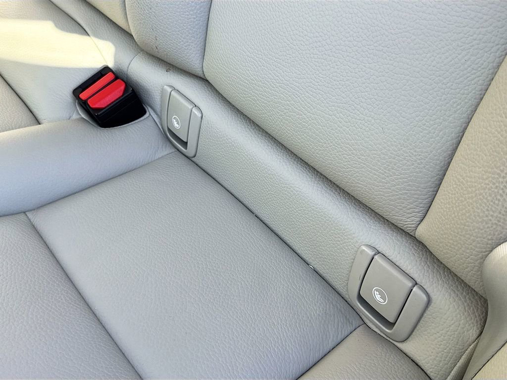 Used 2022 Volvo XC60 B5 Momentum AWD/4WD image 29