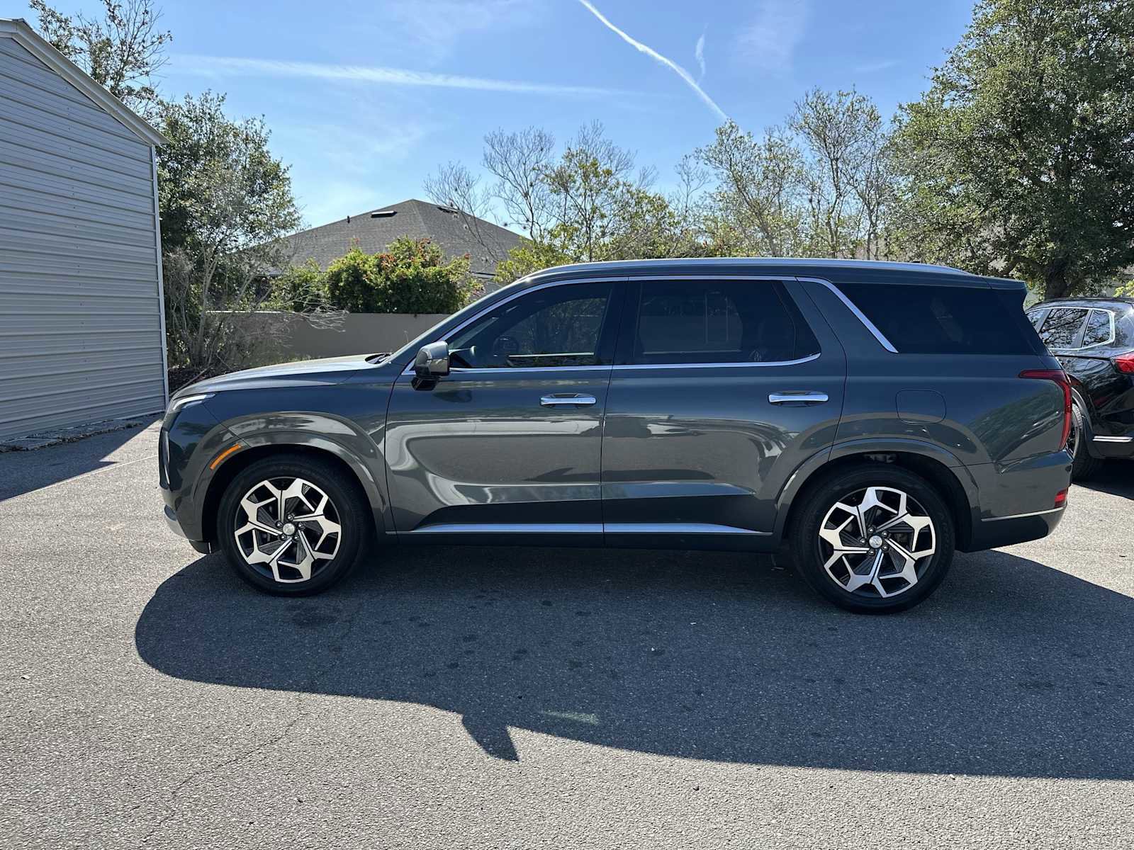 Used 2021 Hyundai Palisade Calligraphy FWD image 3