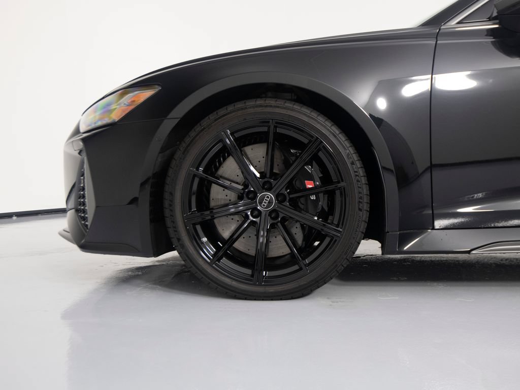 Used 2025 Audi RS 6 performance AWD/4WD image 9