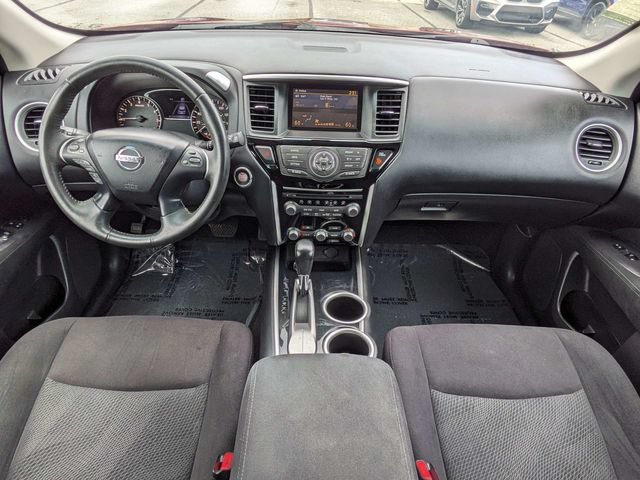 Used 2016 Nissan Pathfinder SV FWD image 15