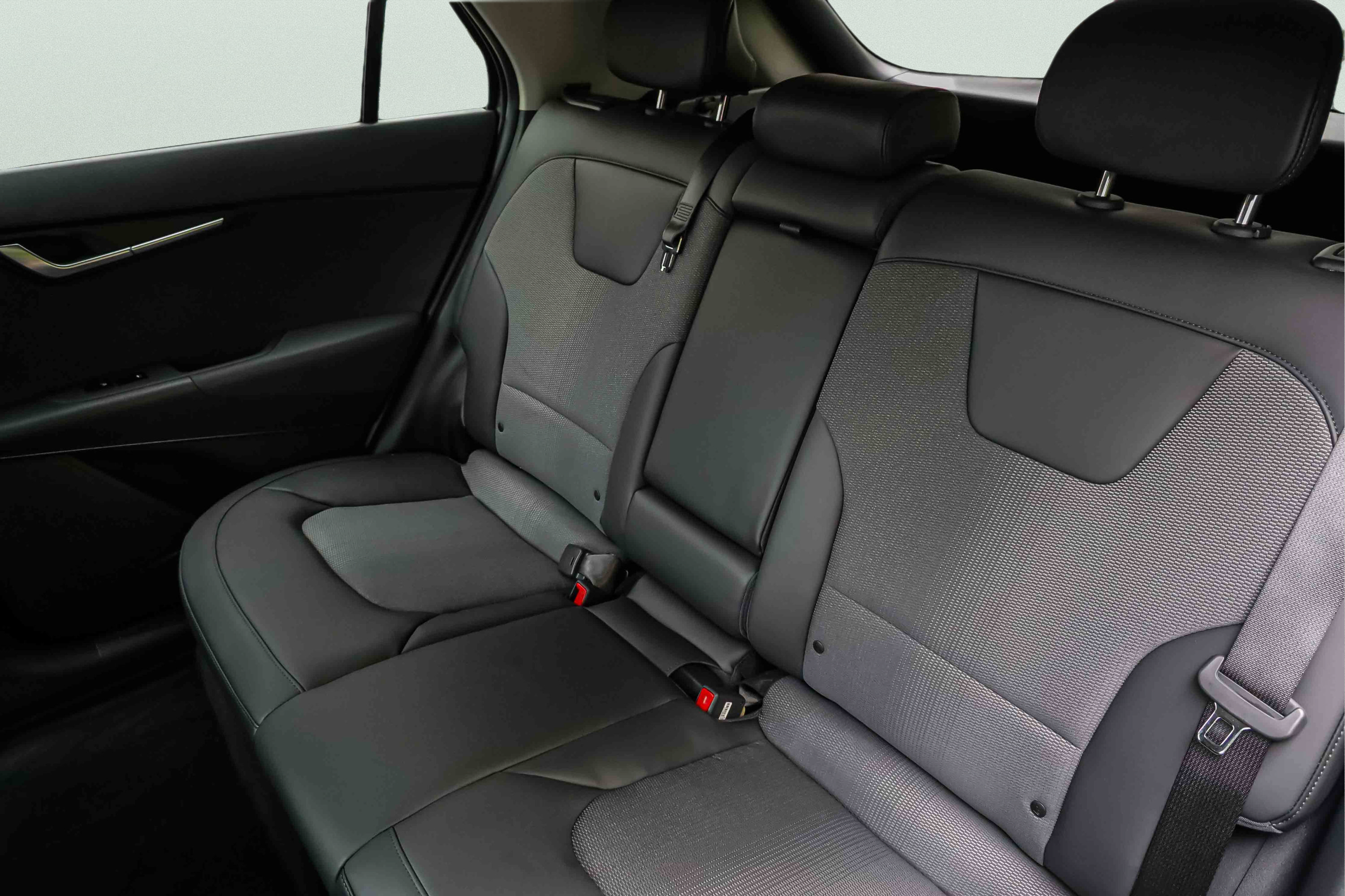 Certified 2025 Kia Niro Wind w/ Wind Preserve Package FWD image 13