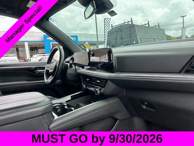 Used 2025 Chevrolet Suburban Z71 AWD/4WD image 34