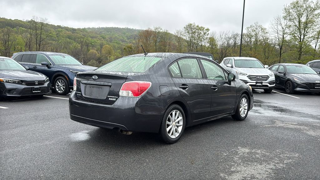 Used 2013 Subaru Impreza 2.0i Premium w/ All-Weather Pkg AWD/4WD image 6