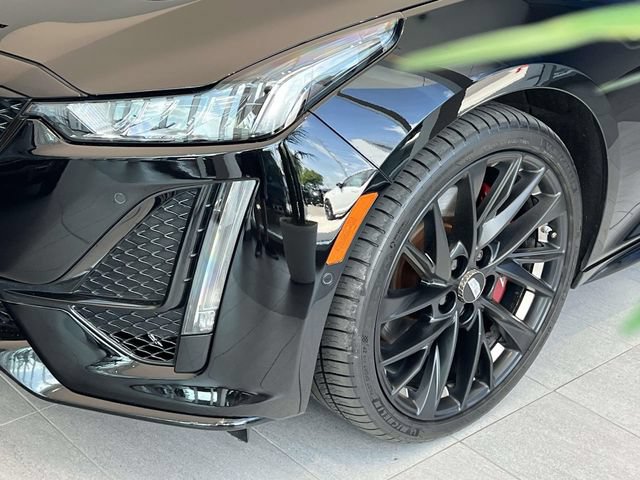 Certified 2024 Cadillac CT5 V w/ Platinum Package AWD/4WD image 8