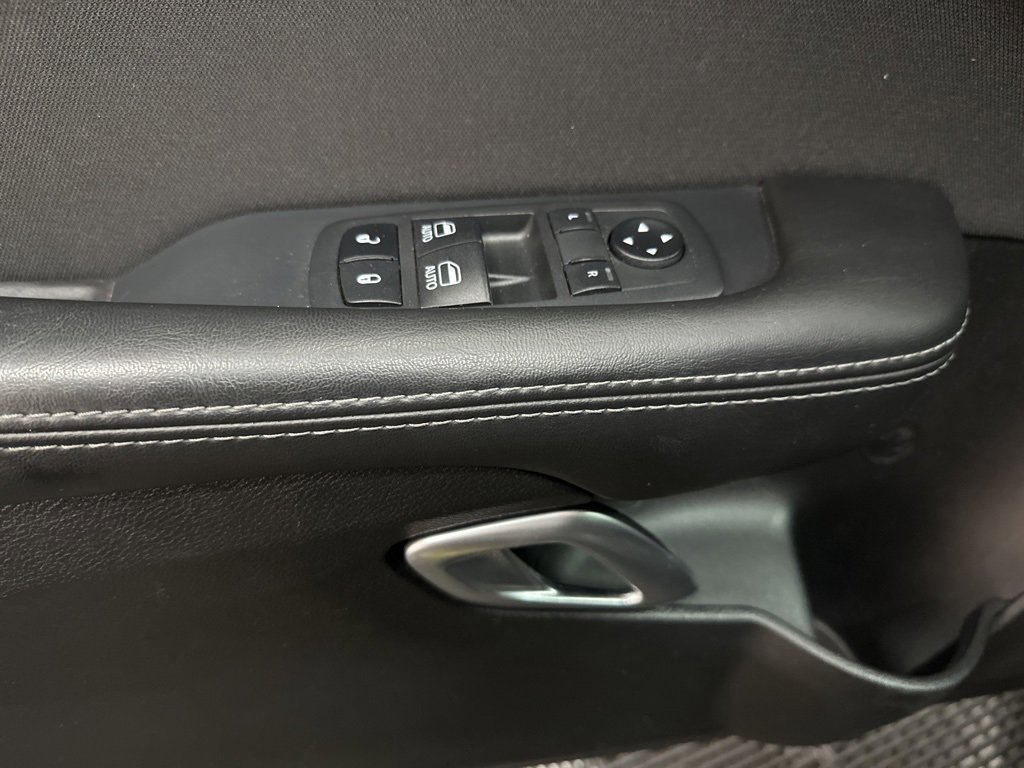 Used 2019 Dodge Challenger R/T Scat Pack w/ Driver Convenience Group image 19