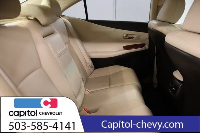 Used 2010 Lexus HS 250h w/ Preferred Accessory Package FWD image 26