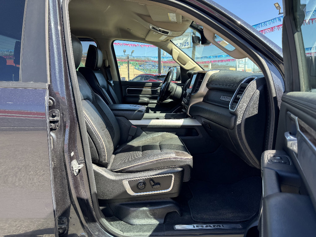 Used 2020 RAM 1500 Laramie image 19
