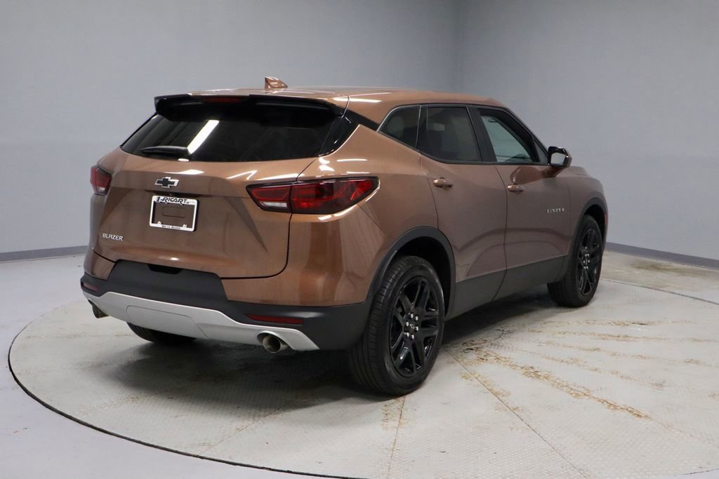 Used 2024 Chevrolet Blazer LT FWD image 10