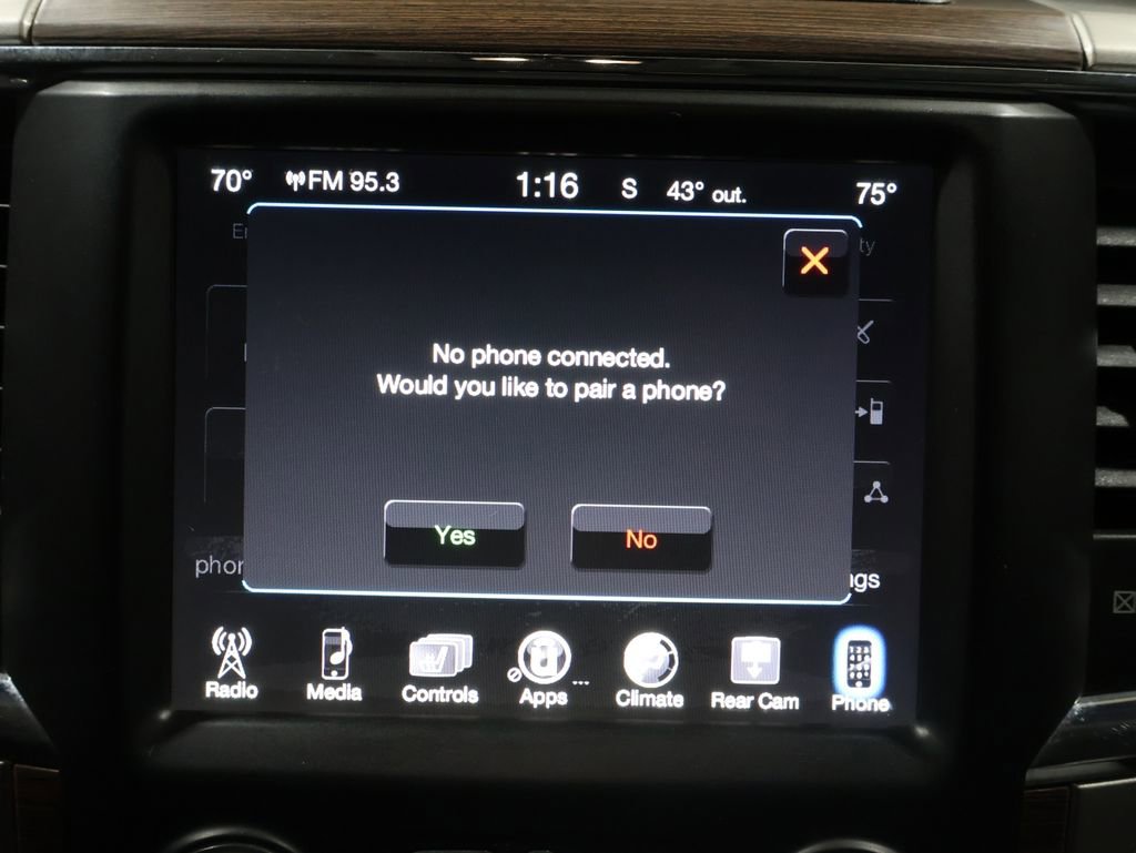 Used 2017 RAM 2500 Laramie w/ Protection Group image 31