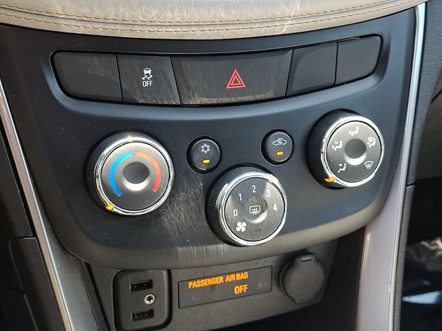 Used 2019 Chevrolet Trax LS w/ Tint and Cruise Package AWD/4WD image 16