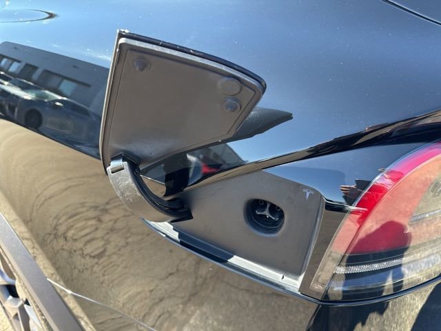 Used 2022 Tesla Model X Plaid image 20