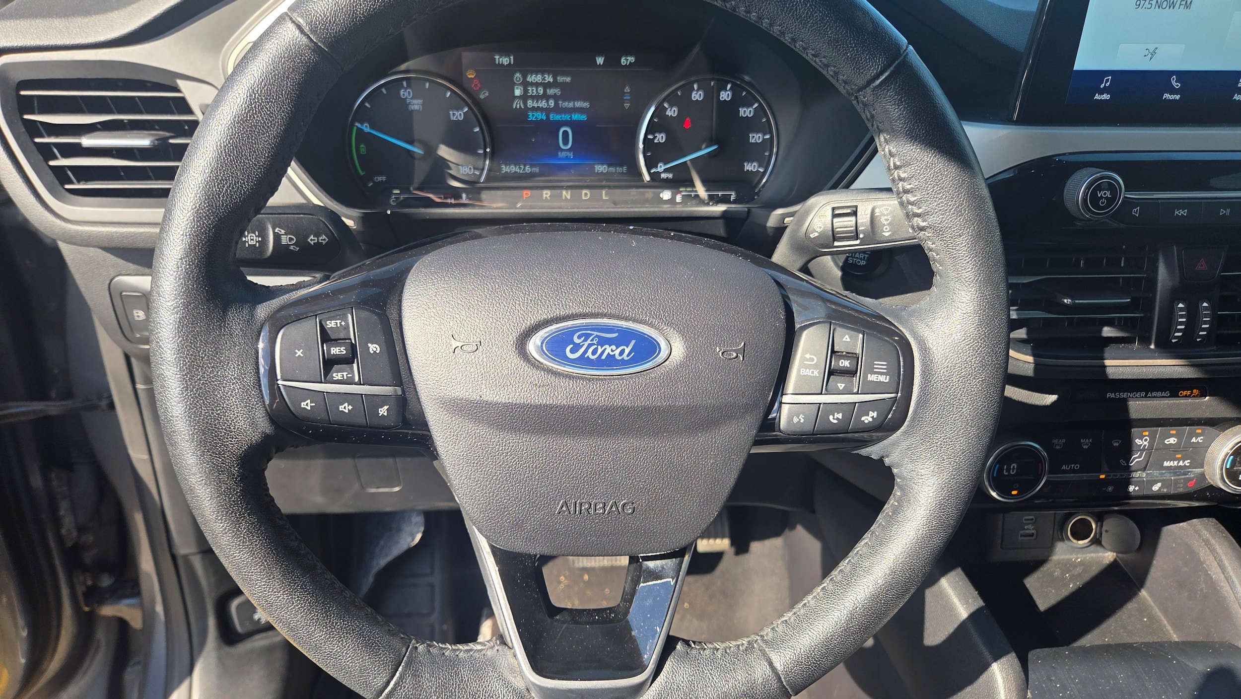 Used 2021 Ford Escape SE w/ Cold Weather Package AWD/4WD image 6
